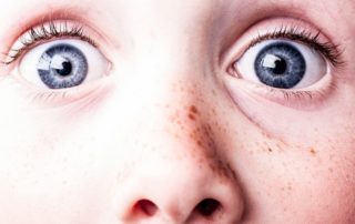surprised-1327192_640