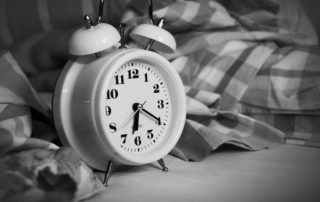 alarm-clock-1193291_640