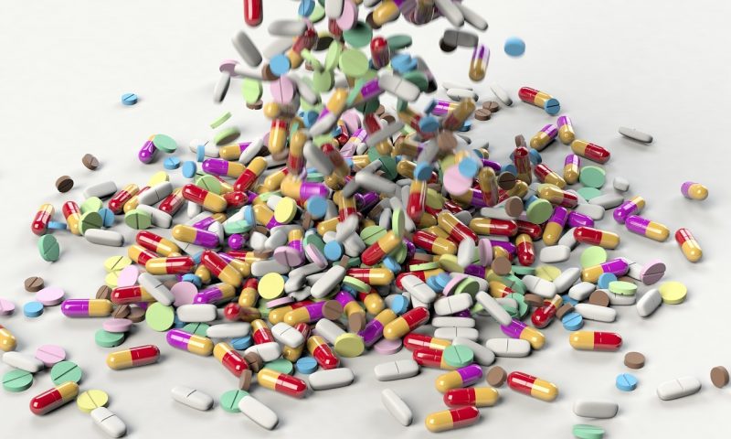 pills-3673645_1280-1280x768