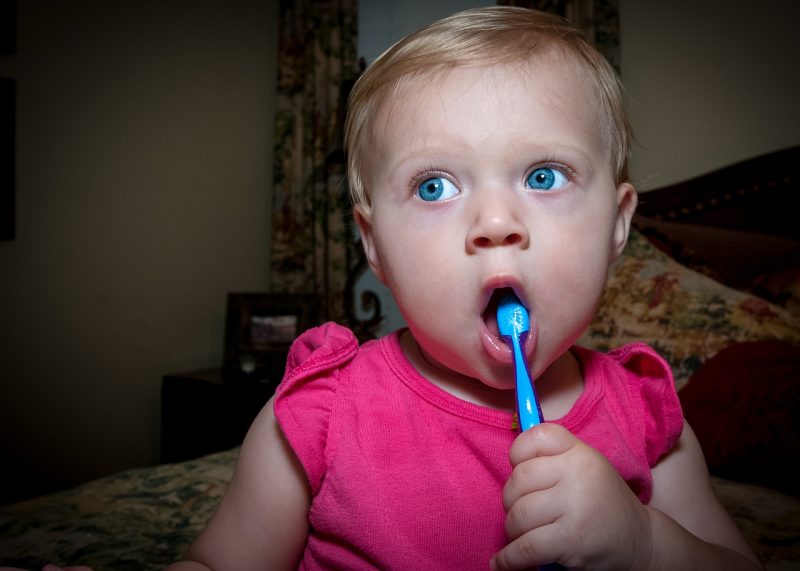 tooth-brush-4089859_1280